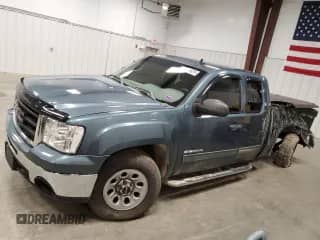 2011 GMC Sierra 1500 SL с VIN 1GTR2UEA6BZ412352, выставлен на аукционе Copart как лот 52374625 с пробегом 128 113 миль миль и Списание • Salvage title. История ставок и продаж доступна на DreamBid. Изображение 1.