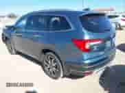 2019 Honda Pilot Touring 7-Passenger z VIN 5FNYF6H65KB087038, wystawiony jako IAAI lot #43396630 z przebiegiem 98 756 mil mil oraz . Historia ofert i sprzedaży dostępna na DreamBid. Obrazek 3.