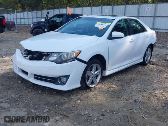 2013 Toyota Camry L with VIN 4T1BF1FK9DU658206, listed as a IAAI auction lot 43288530 with 137,296 mi miles and . Bid and sale history available at DreamBid. Image 20.