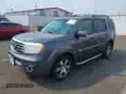 2015 Honda Pilot Touring с VIN 5FNYF4H99FB008815, выставлен на аукционе IAAI как лот 43081909 с пробегом 155 447 миль миль и . История ставок и продаж доступна на DreamBid. Изображение 17.