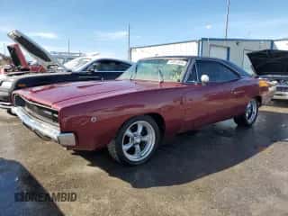1968 Dodge Charger z VIN XP29H8B431754, wystawiony jako Copart lot #74041024 z przebiegiem 50 306 mil mil oraz Nie do naprawy • Non repairable. Historia ofert i sprzedaży dostępna na DreamBid. Obrazek 1.