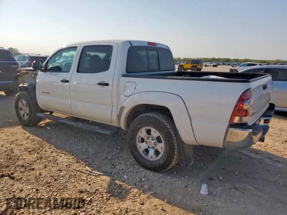 2013 Toyota Tacoma PreRunner z VIN 5TFJU4GN5DX040573, wystawiony jako Copart lot #72081405 z przebiegiem 80 555 mil mil oraz Szkoda całkowita • Salvage title. Historia ofert i sprzedaży dostępna na DreamBid. Obrazek 2.