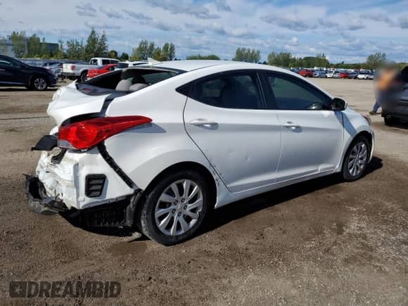 2013 Hyundai Elantra GLS z VIN 5NPDH4AE3DH222505, wystawiony jako Copart lot #70715285 z przebiegiem 238 717 mil mil oraz Szkoda całkowita • Salvage title. Historia ofert i sprzedaży dostępna na DreamBid. Obrazek 3.