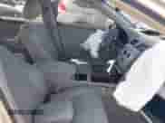 2011 Toyota Camry LE с VIN 4T4BF3EK5BR212120, выставлен на аукционе IAAI как лот 42832583 с пробегом 174 355 миль миль и . История ставок и продаж доступна на DreamBid. Изображение 5.