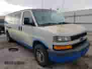 2007 Chevrolet Express Passenger с VIN 1GAHG39U571153735, выставлен на аукционе Copart как лот 87535245 с пробегом 138 634 миль миль и Чистый • Clean title. История ставок и продаж доступна на DreamBid. Изображение 4.
