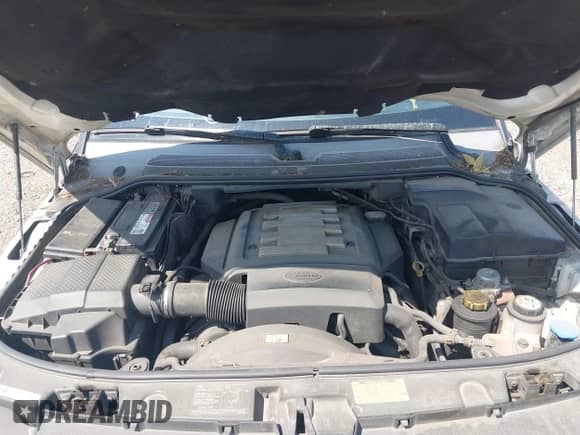 2006 Land Rover Range Rover Sport HSE with VIN SALSF25456A951322, listed as a IAAI auction lot 42991384 with Not provided miles and . Bid and sale history available at DreamBid. Image 10.