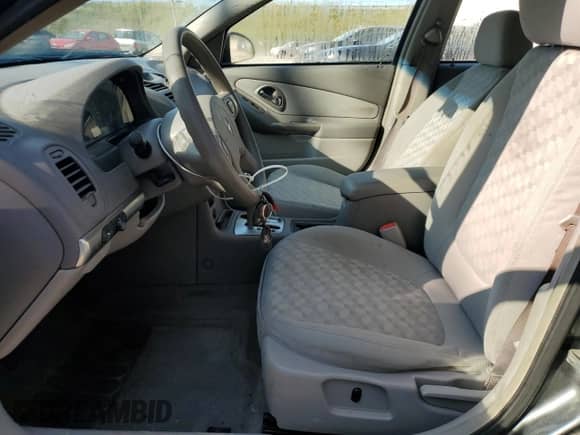 2005 Chevrolet Malibu LS с VIN 1G1ZT52855F324847, выставлен на аукционе Copart как лот 70600225 с пробегом 204 925 миль миль и Списание • Salvage title. История ставок и продаж доступна на DreamBid. Изображение 7.