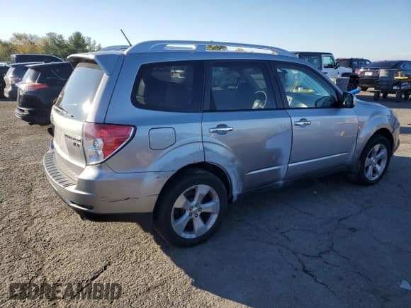 2011 Subaru Forester XT Touring z VIN JF2SHGGC6BH703232, wystawiony jako Copart lot #82640015 z przebiegiem 154 621 mil mil oraz Czysty tytuł • Clean title. Historia ofert i sprzedaży dostępna na DreamBid. Obrazek 3.