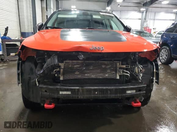2019 Jeep Compass Trailhawk с VIN 3C4NJDDB5KT661664, выставлен на аукционе Copart как лот 57507865 с пробегом 177 679 миль миль и Списание • Salvage title. История ставок и продаж доступна на DreamBid. Изображение 5.