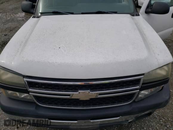 2006 Chevrolet Silverado 1500 Work Truck с VIN 3GCEC14V26G151645, выставлен на аукционе Copart как лот 49298165 с пробегом 107 504 миль миль и Списание • Salvage title. История ставок и продаж доступна на DreamBid. Изображение 11.