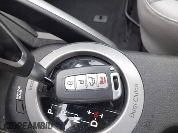 2013 Hyundai Veloster w/Black Int with VIN KMHTC6AD0DU106306, listed as a IAAI auction lot 43409235 with 82,350 mi miles and . Bid and sale history available at DreamBid. Image 11.