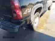 2003 Chevrolet Silverado 1500HD LS с VIN 1GCGK13U83F254425, выставлен на аукционе IAAI как лот 41950834 с пробегом 311 821 миль миль и . История ставок и продаж доступна на DreamBid. Изображение 6.