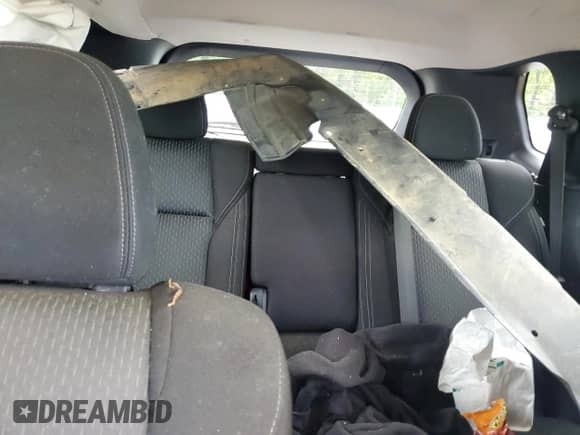 2024 Mitsubishi Outlander ES with VIN JA4J3UA82RZ005310, listed as a Copart auction lot 63404825 with 20,196 mi miles and Clean title. Bid and sale history available at DreamBid. Image 10.