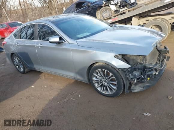 2015 Hyundai Genesis 3.8L with VIN KMHGN4JE8FU069453, listed as a IAAI auction lot 41541175 with 159,635 mi miles and . Bid and sale history available at DreamBid. Image 1.