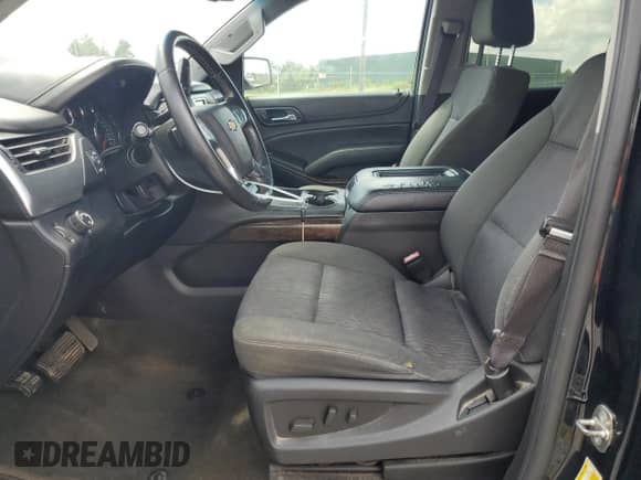 2015 Chevrolet Tahoe LS с VIN 1GNSCAKC8FR733373, выставлен на аукционе Copart как лот 68617295 с пробегом 157 118 миль миль и Чистый • Clean title. История ставок и продаж доступна на DreamBid. Изображение 7.