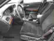 2012 Honda Accord EX z VIN 1HGCP2E74CA046070, wystawiony jako Copart lot #55680465 z przebiegiem 102 960 mil mil oraz Szkoda całkowita • Salvage title. Historia ofert i sprzedaży dostępna na DreamBid. Obrazek 7.