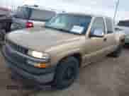2000 Chevrolet Silverado 1500 LS with VIN 2GCEC19V4Y1374130, listed as a IAAI auction lot 42953070 with 153,252 mi miles and . Bid and sale history available at DreamBid. Image 17.