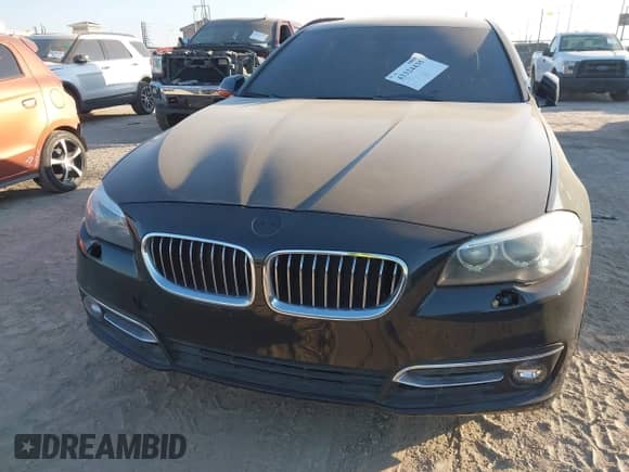 2014 BMW 5 Series 535i xDrive с VIN WBA5B3C58ED535132, выставлен на аукционе IAAI как лот 43324435 с пробегом 140 976 миль миль и . История ставок и продаж доступна на DreamBid. Изображение 6.