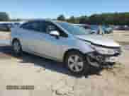 2018 Chevrolet Cruze LS z VIN 1G1BC5SM6J7130105, wystawiony jako Copart lot #86112305 z przebiegiem 149 559 mil mil oraz Szkoda całkowita • Salvage title. Historia ofert i sprzedaży dostępna na DreamBid. Obrazek 4.