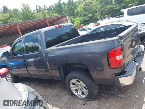 2011 Chevrolet Silverado 1500 LT с VIN 3GCPCSEA5BG152597, выставлен на аукционе IAAI как лот 42537100 с пробегом 190 772 миль миль и . История ставок и продаж доступна на DreamBid. Изображение 14.