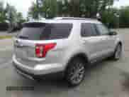 2017 Ford Explorer Limited z VIN 1FM5K8F86HGA17993, wystawiony jako IAAI lot #42753436 z przebiegiem 119 627 mil mil oraz . Historia ofert i sprzedaży dostępna na DreamBid. Obrazek 4.