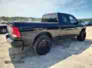 2021 Ram 1500 Tradesman z VIN 1C6RR6FG2MS500439, wystawiony jako Copart lot #66934335 z przebiegiem 62 441 mil mil oraz Szkoda całkowita • Salvage title. Historia ofert i sprzedaży dostępna na DreamBid. Obrazek 3.