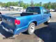 1994 Chevrolet S-10 z VIN 1GCCS1448RK159408, wystawiony jako IAAI lot #42137516 z przebiegiem 221 944 mil mil oraz . Historia ofert i sprzedaży dostępna na DreamBid. Obrazek 4.