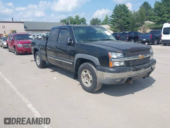 2004 Chevrolet Silverado 1500 Z71 z VIN 1GCEK19TX4E142481, wystawiony jako IAAI lot #42724167 z przebiegiem 183 644 mil mil oraz . Historia ofert i sprzedaży dostępna na DreamBid. Obrazek 1.