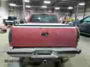 1996 GMC Sierra 1500 z VIN 1GTEC19R4TE535666, wystawiony jako Copart lot #46123325 z przebiegiem 138 991 mil mil oraz Szkoda całkowita • Salvage title. Historia ofert i sprzedaży dostępna na DreamBid. Obrazek 6.