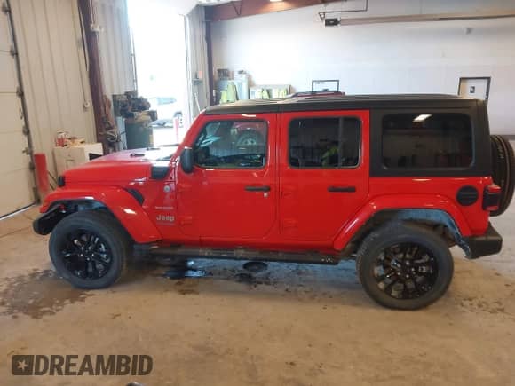 2022 Jeep Wrangler Unlimited Sahara с VIN 1C4JJXP65NW192508, выставлен на аукционе IAAI как лот 42214155 с пробегом 17 683 миль миль и . История ставок и продаж доступна на DreamBid. Изображение 14.