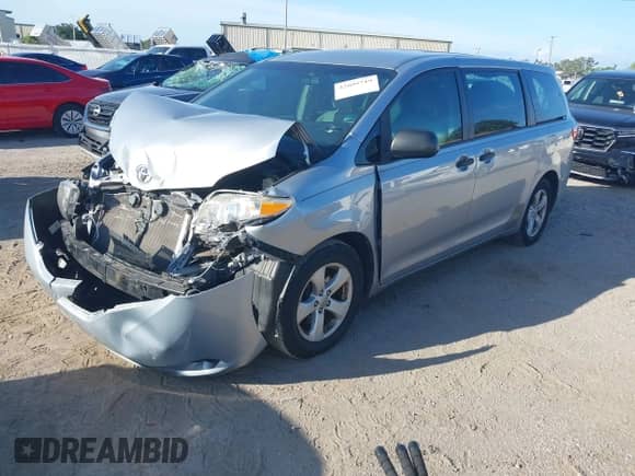 2016 Toyota Sienna L with VIN 5TDZK3DC4GS695422, listed as a IAAI auction lot 42695719 with 97,387 mi miles and . Bid and sale history available at DreamBid. Image 17.