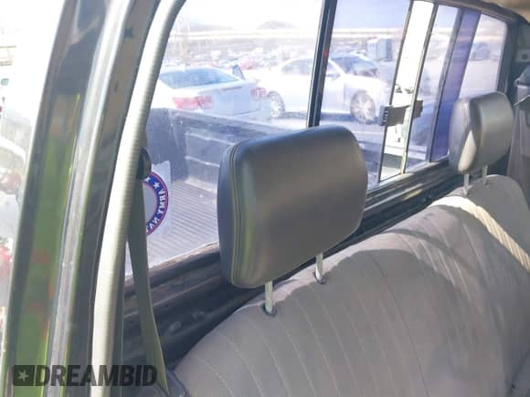 1994 Nissan Frontier with VIN 1N6SD11S2RC332033, listed as a IAAI auction lot 42105869 with 244,800 mi miles and . Bid and sale history available at DreamBid. Image 8.