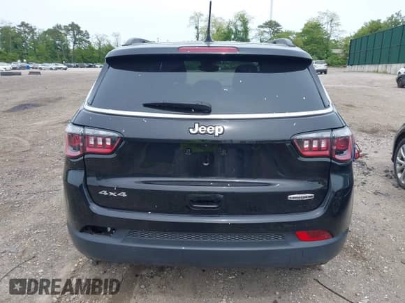 2023 Jeep Compass Latitude Lux с VIN 3C4NJDFN7PT528791, выставлен на аукционе IAAI как лот 42344745 с пробегом 30 066 миль миль и . История ставок и продаж доступна на DreamBid. Изображение 16.