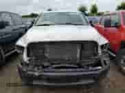 2023 Ram 1500 Tradesman z VIN 1C6RR7FT2PS537210, wystawiony jako Copart lot #56388985 z przebiegiem 62 140 mil mil oraz Czysty tytuł • Clean title. Historia ofert i sprzedaży dostępna na DreamBid. Obrazek 5.