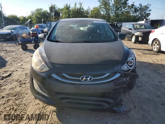 2013 Hyundai Elantra z VIN KMHD35LE3DU147663, wystawiony jako Copart lot #84475375 z przebiegiem 67 081 mil mil oraz Szkoda całkowita • Salvage title. Historia ofert i sprzedaży dostępna na DreamBid. Obrazek 5.