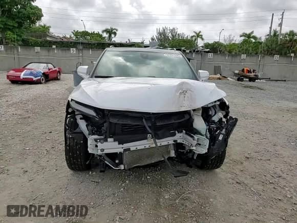 2023 Chevrolet Blazer RS z VIN 3GNKBERS4PS150501, wystawiony jako Copart lot #62901525 z przebiegiem 18 524 mil mil oraz Szkoda całkowita • Salvage title. Historia ofert i sprzedaży dostępna na DreamBid. Obrazek 15.