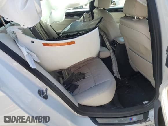 2019 BMW 5 Series 540i с VIN WBAJE5C56KWW09911, выставлен на аукционе Copart как лот 68622225 с пробегом 100 757 миль миль и На запчасти • Non repairable. История ставок и продаж доступна на DreamBid. Изображение 10.