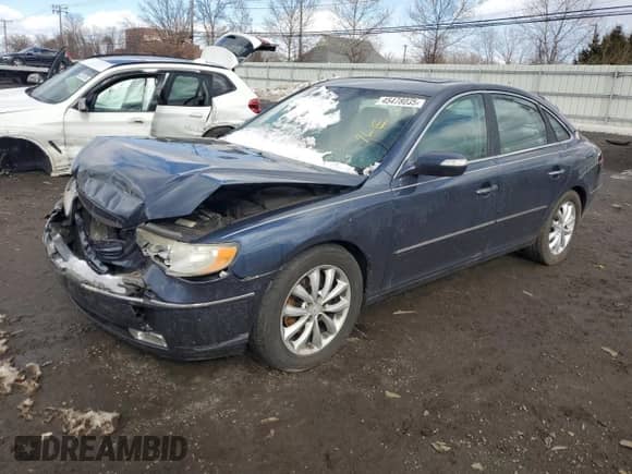 2007 Hyundai Azera SE с VIN KMHFC46F77A145797, выставлен на аукционе Copart как лот 45478035 с пробегом 103 818 миль миль и Списание • Salvage title. История ставок и продаж доступна на DreamBid. Изображение 1.