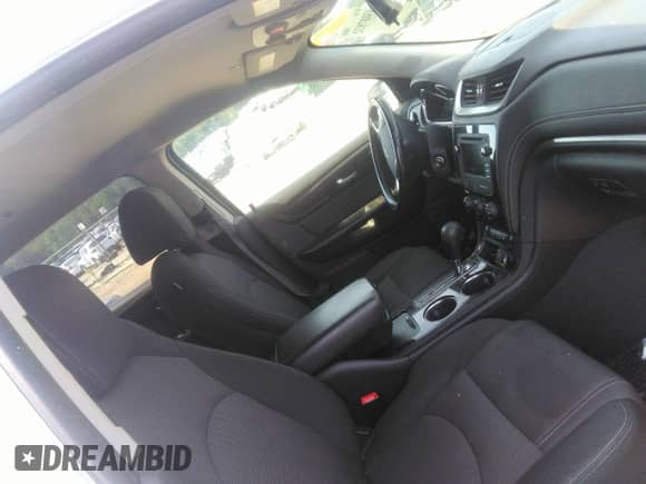 2016 Chevrolet Traverse LT with VIN 1GNKRGKD2GJ260760, listed as a IAAI auction lot 43087832 with 162,048 mi miles and . Bid and sale history available at DreamBid. Image 5.