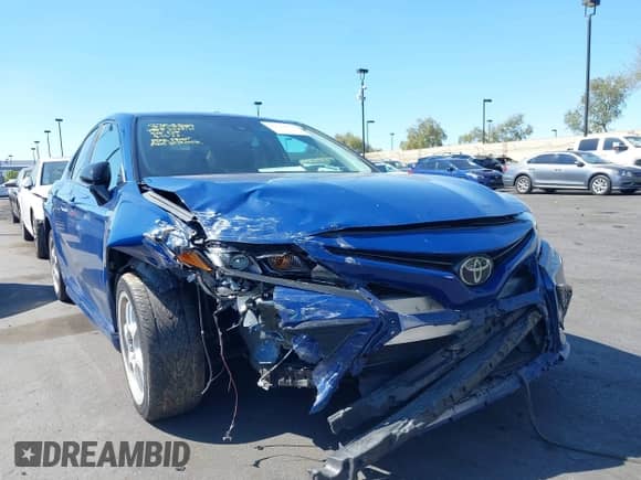 2023 Toyota Camry SE z VIN 4T1T11AK6PU158700, wystawiony jako IAAI lot #43312055 z przebiegiem 49 320 mil mil oraz . Historia ofert i sprzedaży dostępna na DreamBid. Obrazek 6.