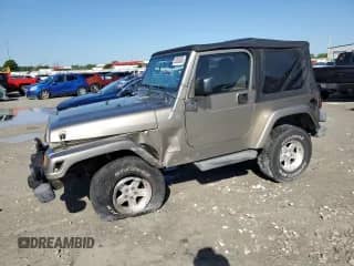2004 Jeep Wrangler Sahara с VIN 1J4FA59S14P755450, выставлен на аукционе Copart как лот 58558005 с пробегом 194 044 миль миль и Списание • Salvage title. История ставок и продаж доступна на DreamBid. Изображение 1.