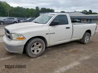 2009 Dodge 1500 SLT with VIN 1D3HB16T09J517575, listed as a Copart auction lot 66301545 with 152,948 mi miles and Clean title. Bid and sale history available at DreamBid. Image 1.