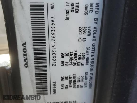 2006 Volvo XC70 with VIN YV4SZ592161209912, listed as a Copart auction lot 72008975 with 112,195 mi miles and Salvage title. Bid and sale history available at DreamBid. Image 12.