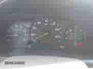 1998 Honda Accord EX z VIN 1HGCG1652WA067382, wystawiony jako IAAI lot #43242986 z przebiegiem 200 559 mil mil oraz . Historia ofert i sprzedaży dostępna na DreamBid. Obrazek 7.