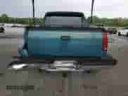 1997 GMC Sierra 1500 с VIN 1GTEK14R2VZ514577, выставлен на аукционе Copart как лот 54443015 с пробегом 214 823 миль миль и Списание • Salvage title. История ставок и продаж доступна на DreamBid. Изображение 6.