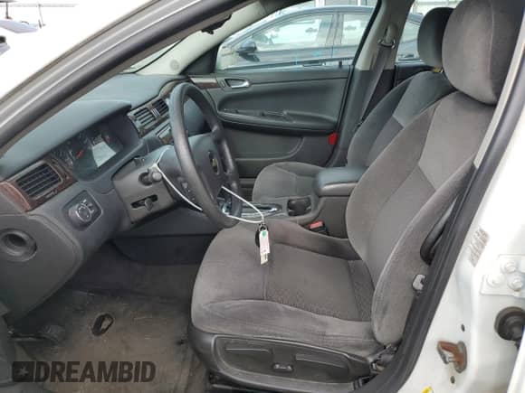 2016 Chevrolet Impala LT с VIN 2G1WB5E37G1122429, выставлен на аукционе Copart как лот 64482845 с пробегом 145 505 миль миль и Списание • Salvage title. История ставок и продаж доступна на DreamBid. Изображение 7.