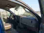 2005 Dodge 1500 SLT z VIN 1D7HA18D95S317063, wystawiony jako IAAI lot #43205129 z przebiegiem 293 381 mil mil oraz . Historia ofert i sprzedaży dostępna na DreamBid. Obrazek 5.