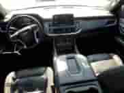 2022 Chevrolet Suburban LT with VIN 1GNSCCKT1NR305591, listed as a Copart auction lot 65971345 with 121,365 mi miles and Salvage title. Bid and sale history available at DreamBid. Image 8.