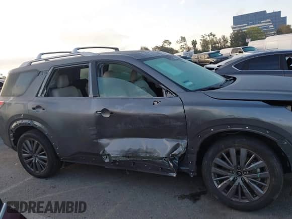 2023 Nissan Pathfinder SL с VIN 5N1DR3CB6PC273972, выставлен на аукционе IAAI как лот 41855890 с пробегом 12 775 миль миль и . История ставок и продаж доступна на DreamBid. Изображение 14.
