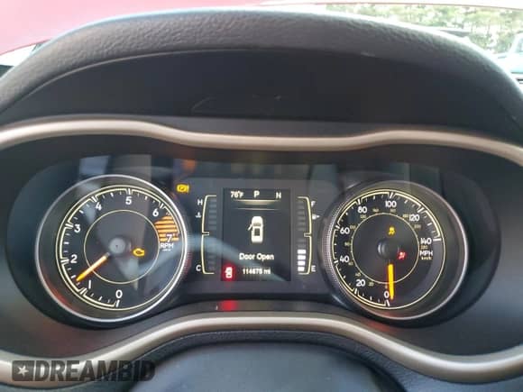 2016 Jeep Cherokee Latitude with VIN 1C4PJMCB3GW117577, listed as a Copart auction lot 70693805 with 114,675 mi miles and Clean title. Bid and sale history available at DreamBid. Image 9.